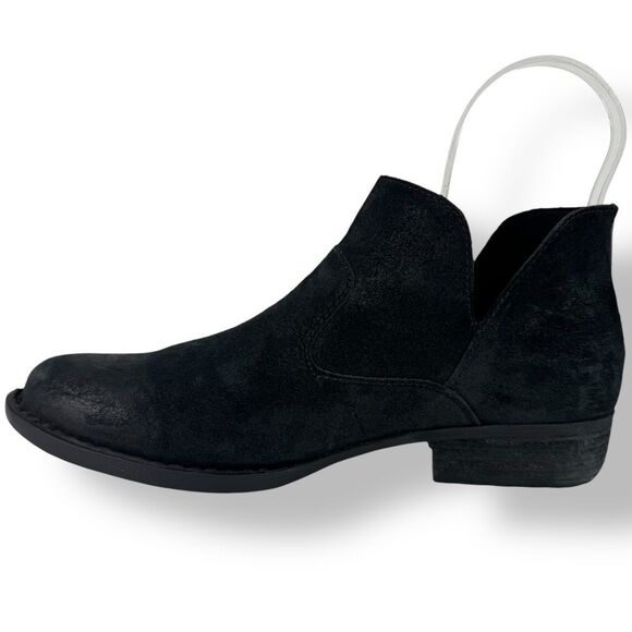 Born Kerri Ankle Boots Booties Distressed Black Suede Leather Short Pull On 10 - Picture 4 of 14